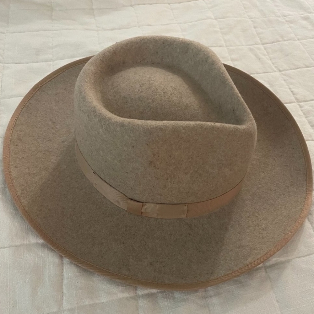 GIGI PIP Wide Brim Wool Felt Hat in Light Beige with Ribbon